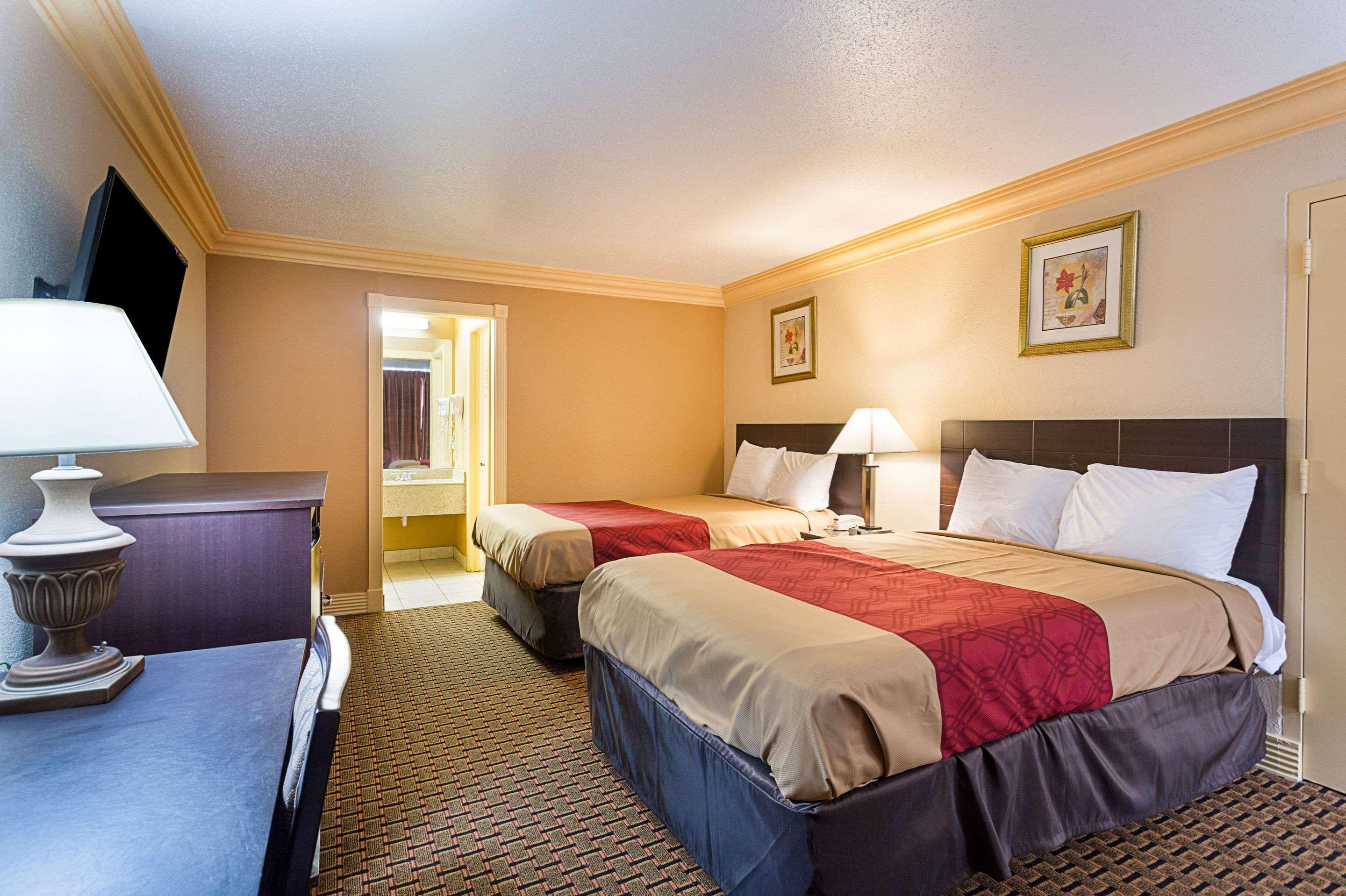 Parkway Inn Birmingham Exterior photo