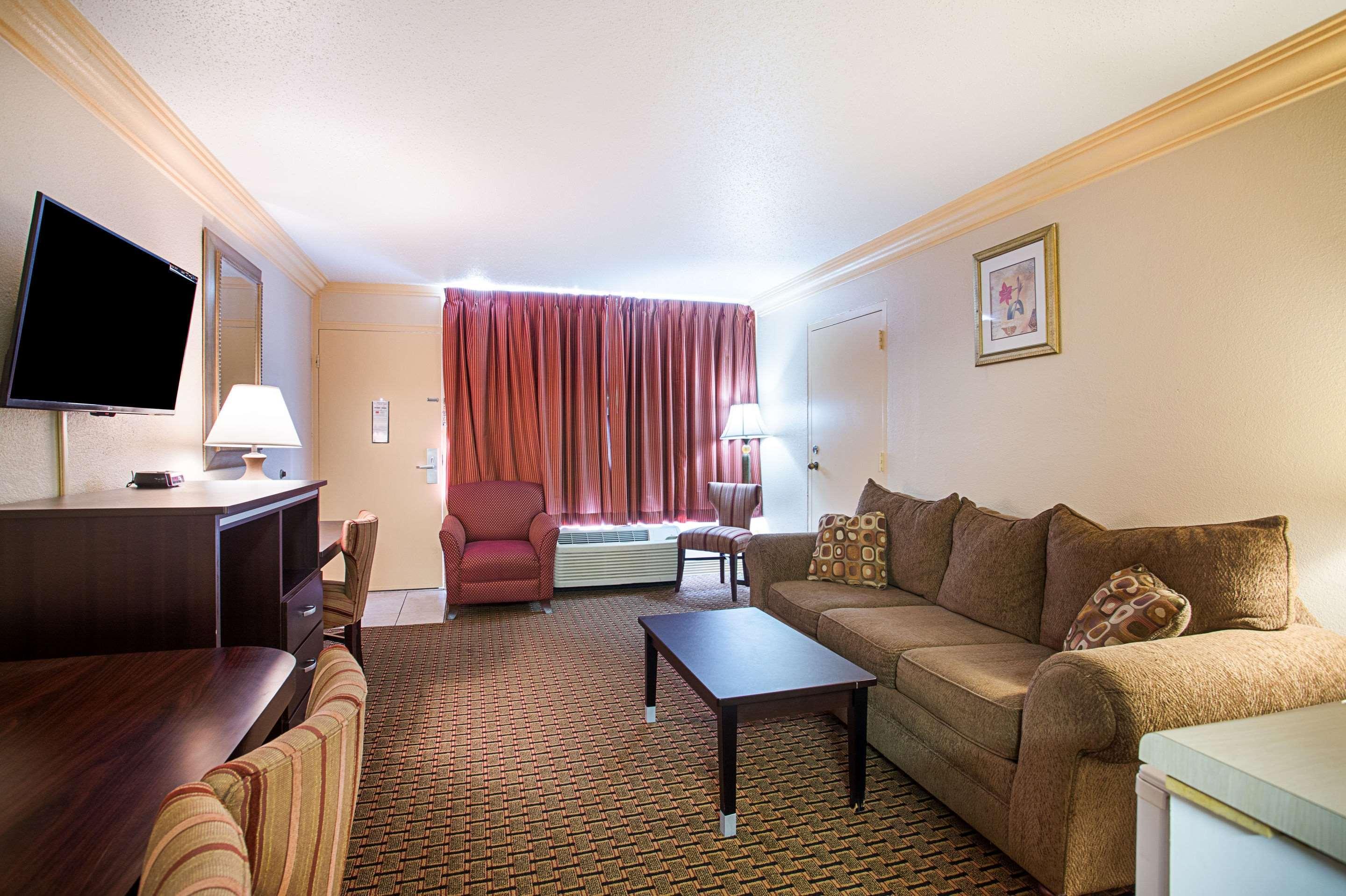Parkway Inn Birmingham Exterior photo