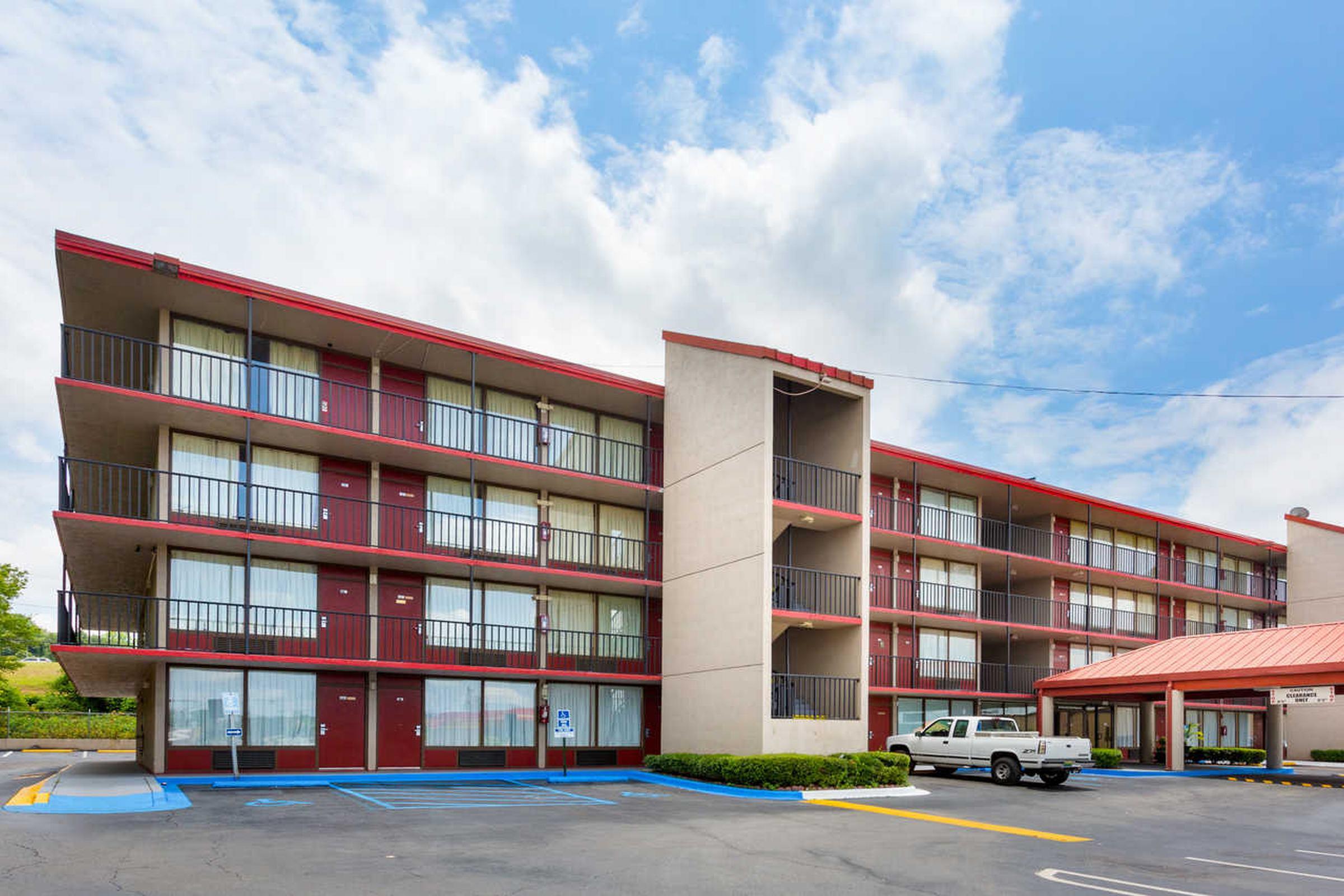 Parkway Inn Birmingham Exterior photo
